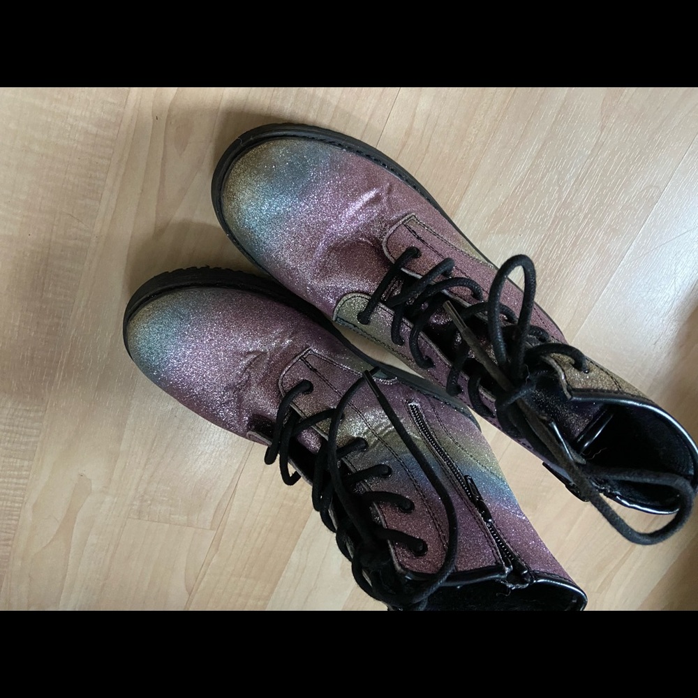 Multi-Color Sparkled Boots